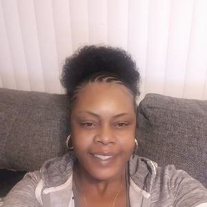 Meet your Posher, Sylvia